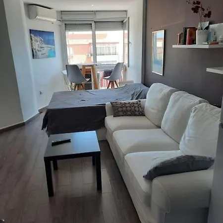 Nid Des Amoureux Torremolinos