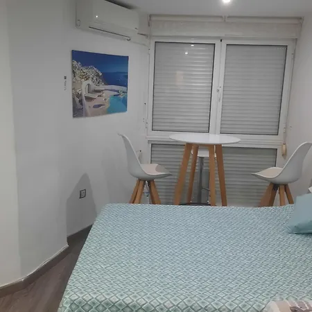 Nid Des Amoureux Torremolinos