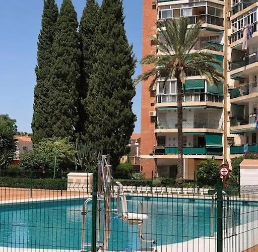 Nid Des Amoureux * Torremolinos